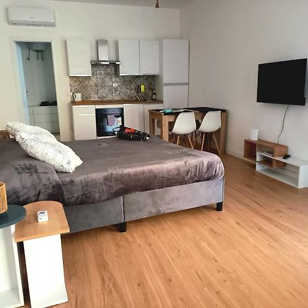 Casa Delle Begonie Apartamento Roma Exterior foto